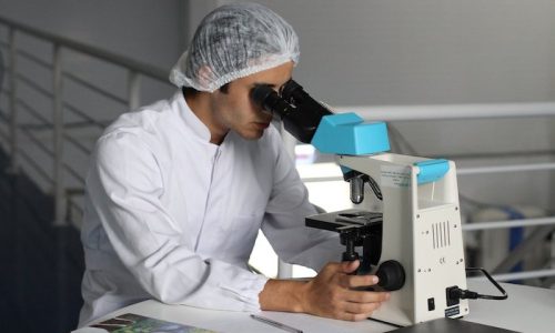 CienciasBiológias-scientist-2141259