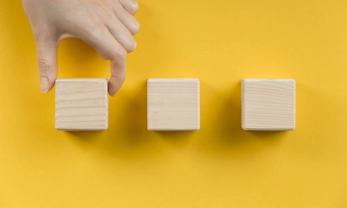 arrangement-blank-wooden-cubes