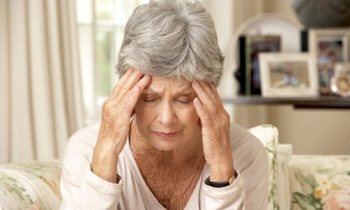 Unhappy Retired Senior Woman Sitting On Sofa At Home
Journal Inside
15006_157_016 (2015) Publikationsname / Publikationsnummer / E-Tag TT.MM.JJJJ (optional)